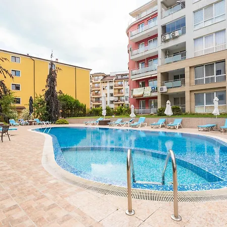 Casa Helena Апартаменти Варна