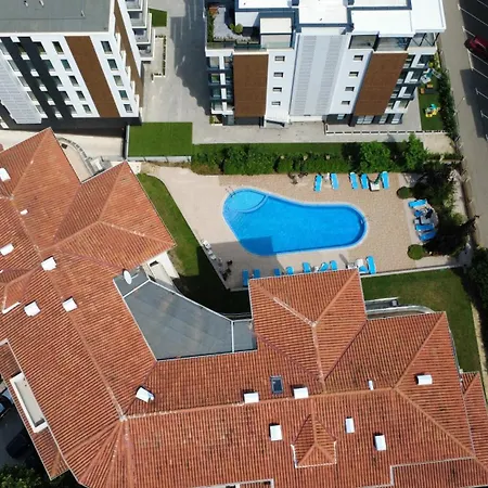 Casa Helena Апартаменти